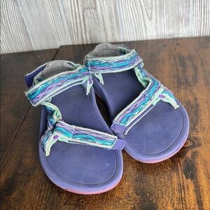 Teva Purple Sport Sandals with Adjustable Straps K Hurricane XLT Youth 1